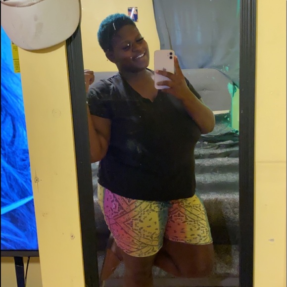 Meet your Posher, Vurnetta - Picture 1 of 1